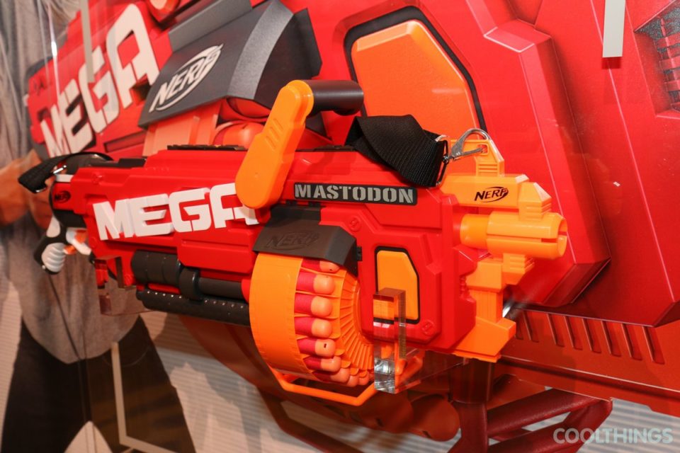 Mega-Mastodon-Blaster-nerf-gun-960x640.jpg