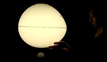 The Fiat Lux Lamp: Magic Magnetism