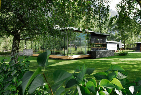 Hunsteigen Nature Lodge by Logg Architects