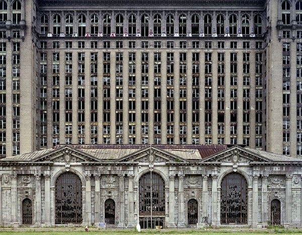 Ruins of Detroit - Marchand and Meffre