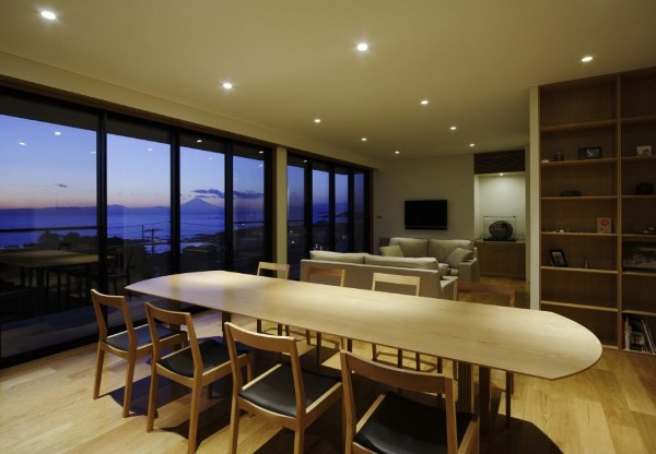T Residence by Kidosaki Architects Studio 8