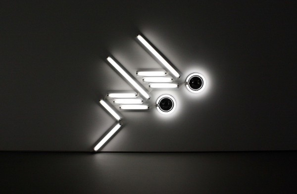 Light Sculptures by Iván Navarro 3