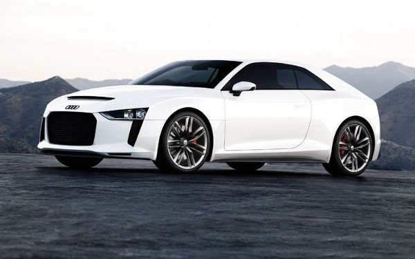 Audi Quattro Concept 6