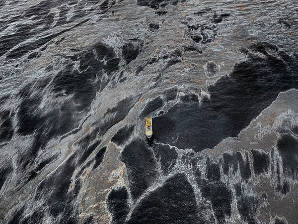 Edward Burtynsky Oil Spill Photography 2