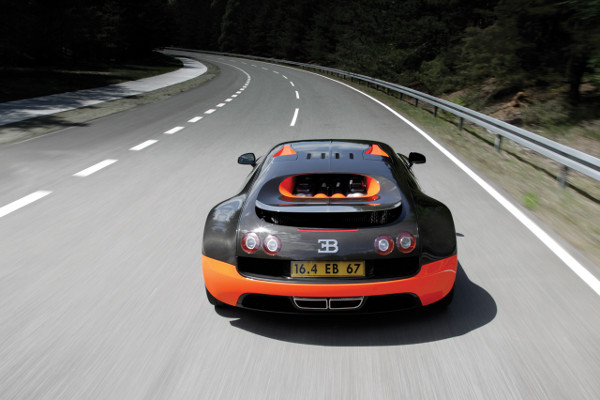 Bugatti-Veyron-16.4-Super-Sport-5