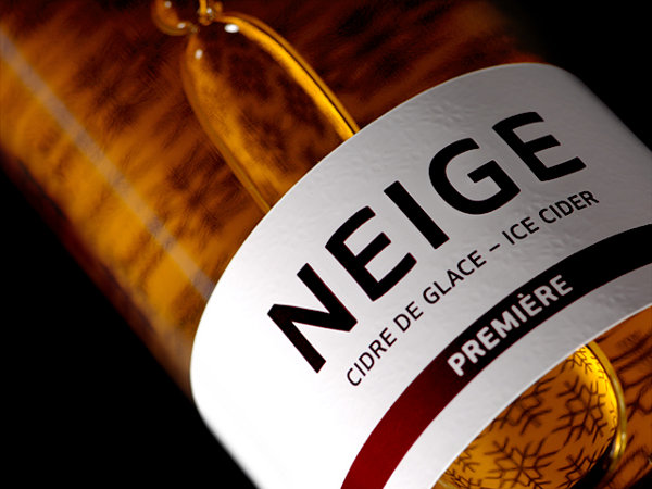 Neige Ice Cider Packaging 3
