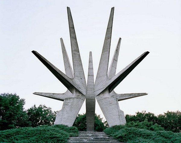 Abandoned Yugoslavian Monuments by Jan Kempenaers 1