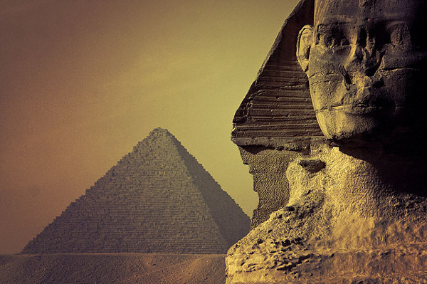 Pyramids of Giza 3