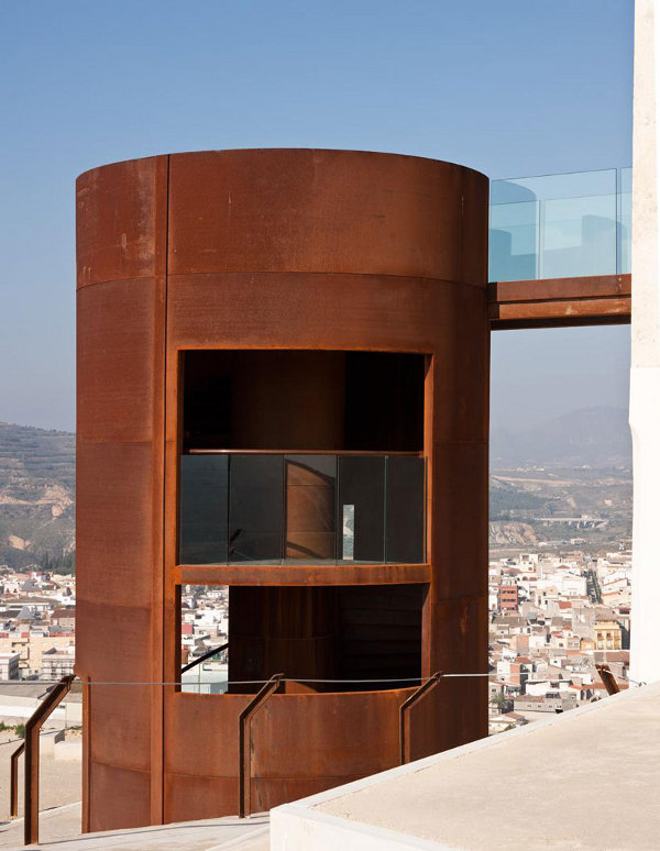 Huercal-OVera Tower by Castillo-Miras Arquitectos 4