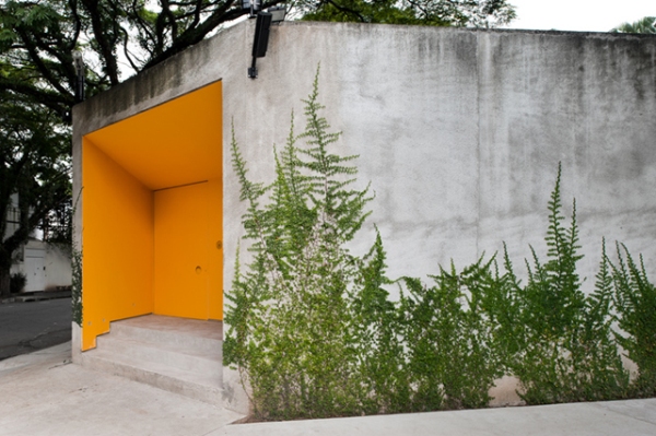 Isay-Weinfeld-Casa-Grecia-Sao-Paulo-architecture-1