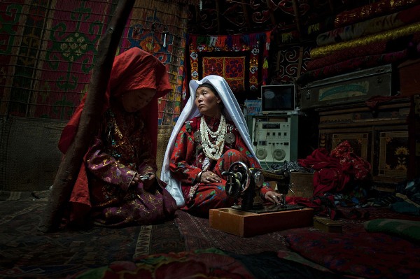 2012 national geographic photo contest winners merits viewers choice 2