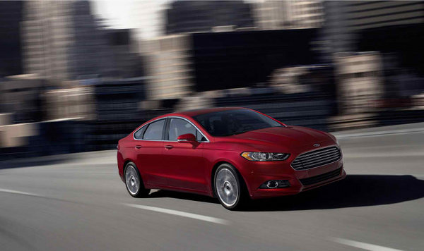 2013-Ford-Fusion-8