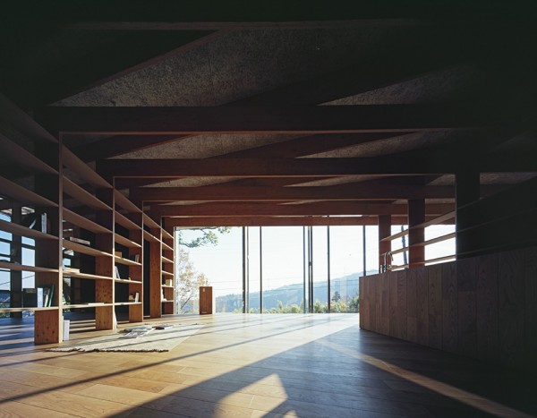 Geo Metria House by Mount Fuji Architects Studio 17