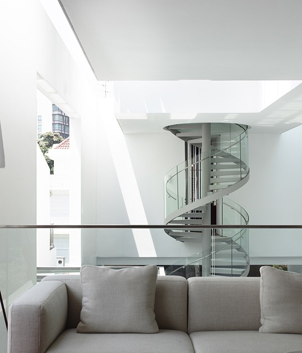 Slim Singapore House by Hyla Architects 7