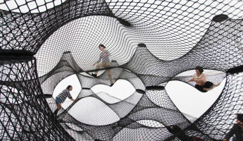 Net Blow-Up – Installation Playspace