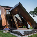 Daniel Libeskind 18.36.54 House: a Sculptural Architecture Masterpiece