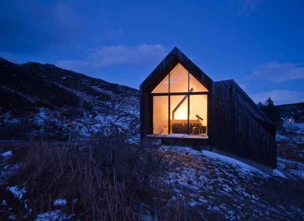 Raw Architecture Workshop - a modern cabin in the scottish highlands 3