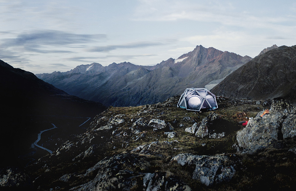 Best Tents 2015 and Beyond: Heimplanet Mavericks Inflatable Tent
