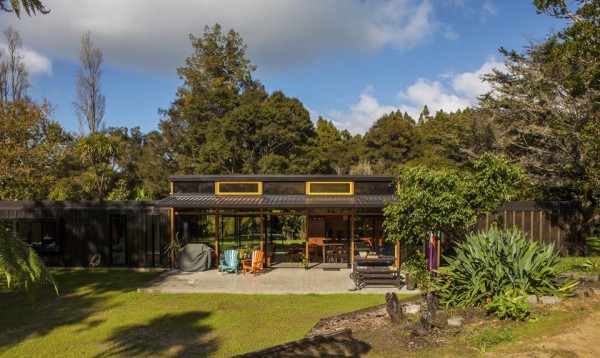Mid-Century Modern Home in New Zealand 4