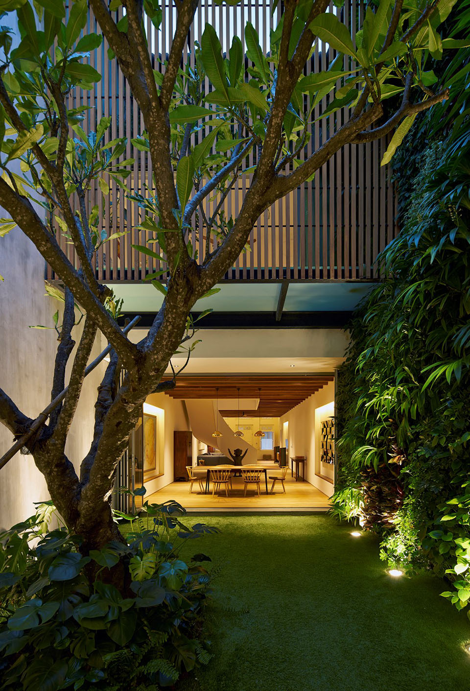 17BR-House by Ong&Ong Architects 14