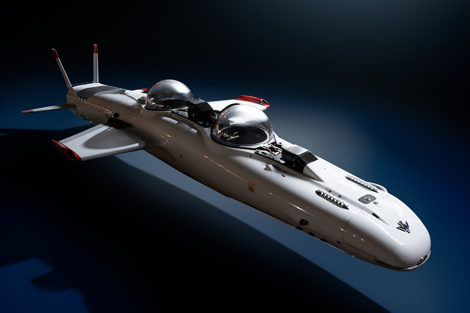 Deepflight Submarine Super Falcon Mark II for the Bond Villain in You 2