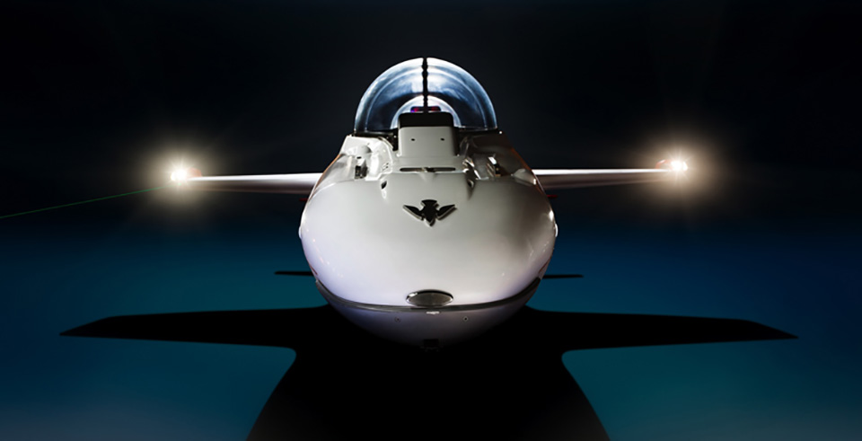 Deepflight Submarine Super Falcon Mark II for the Bond Villain in You 9