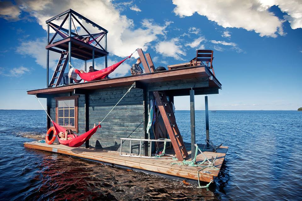 Saunalautta Floating Sauna Houseboat 1
