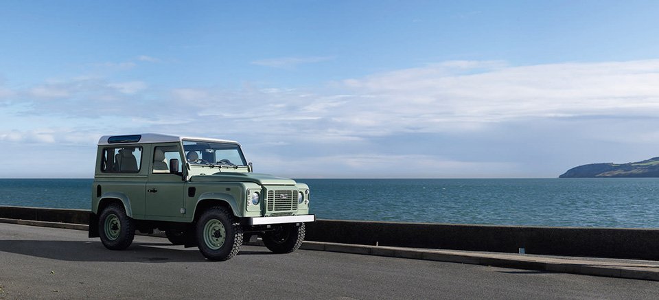 2015 Land Rover Defender Heritage Limited Edition 9