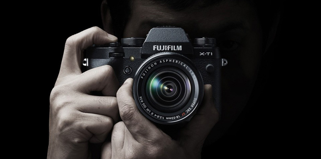 best travel cameras 2015 - fujifilm hero