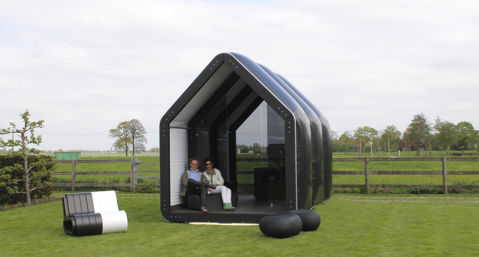Pop Up Housing - AirClad Black House Inflatable Housing 1