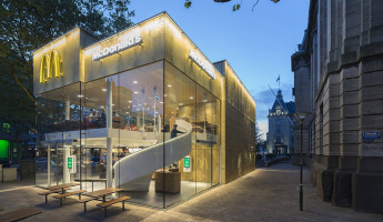 Contemporary McDonalds by Mei Architects - Photography by Jeroen Musch 10