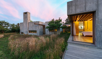 Coastal Concrete Contemporary - East House by Rose and Partners - Photography by Chuck Choi 3