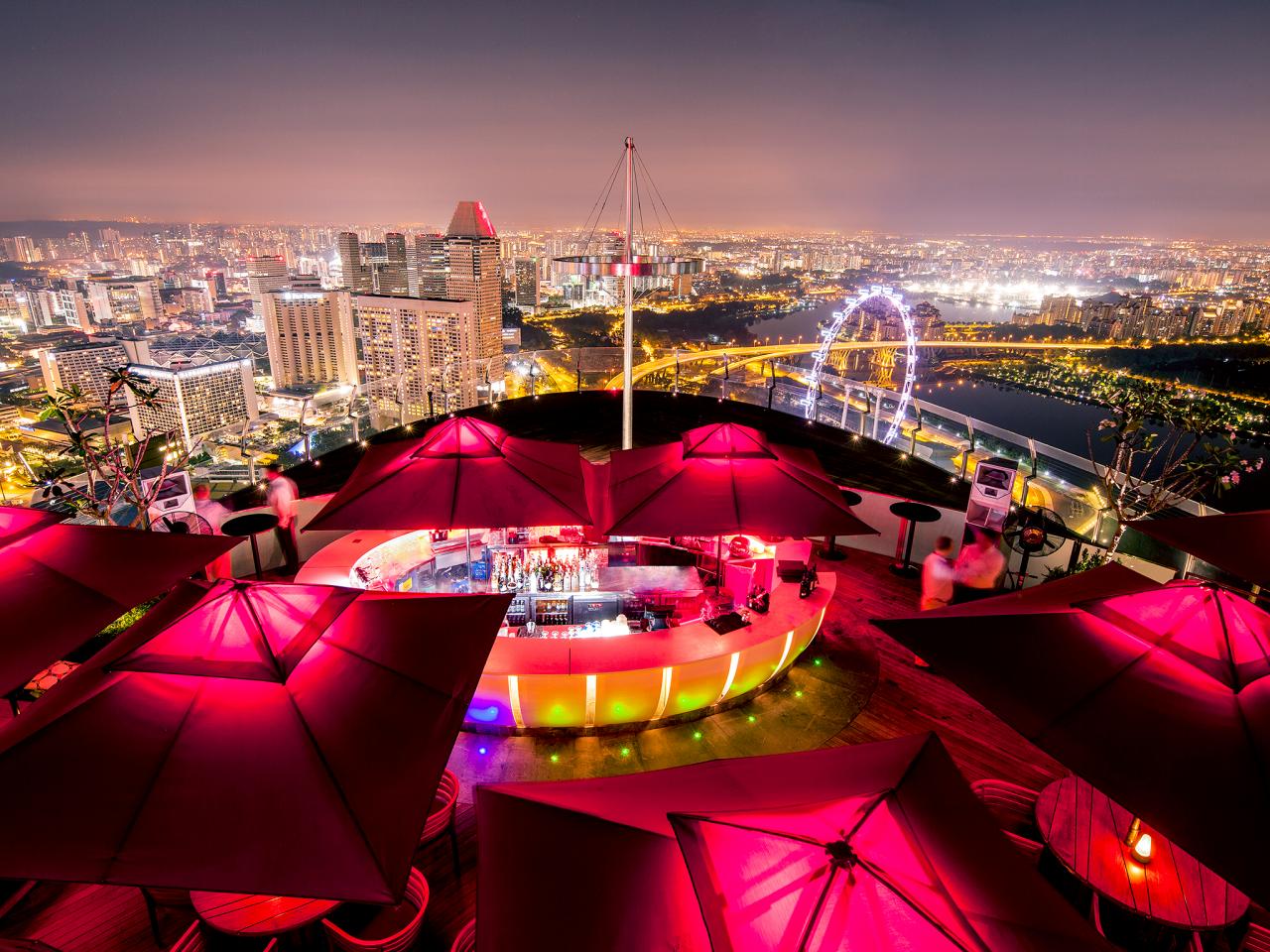 15 Rare Rooftop Views Prove Life is Better At The Top
