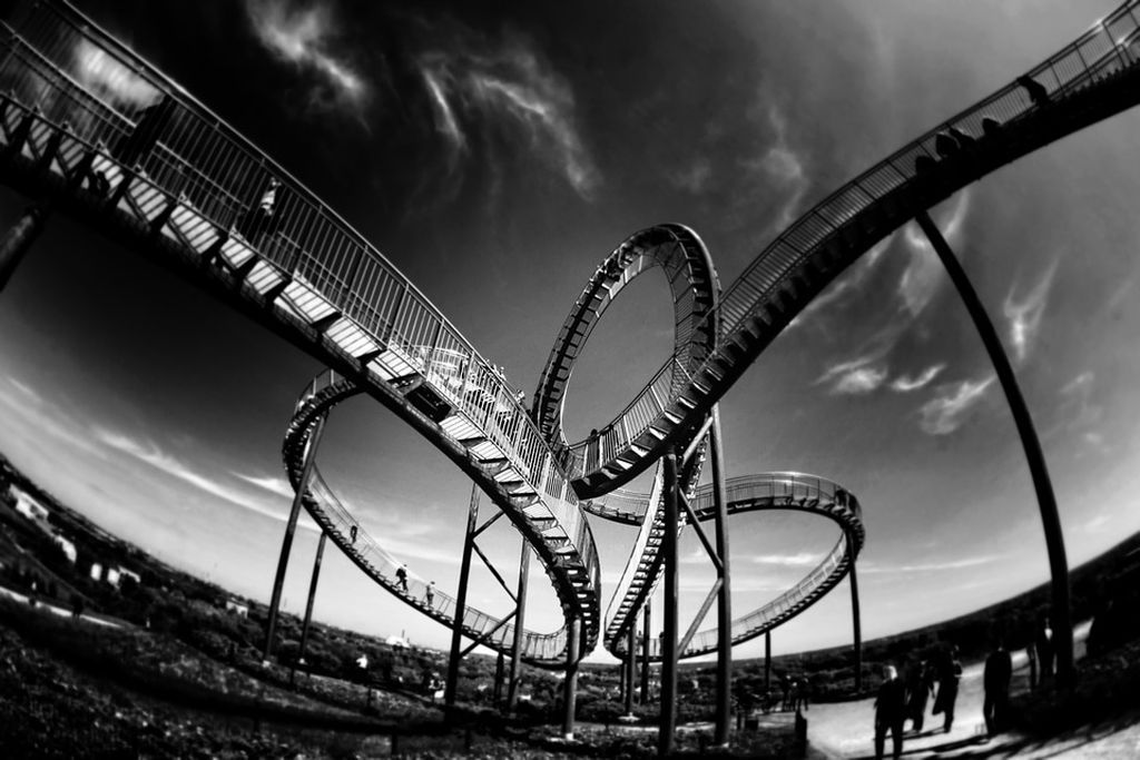 Roller Coaster black and white fun 16 of The Worlds Most Terrifying Roller Coasters for Adrenaline Addicts