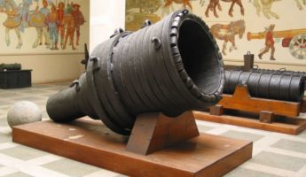 18 Incredible Weapons of History that Made Warfare Weird