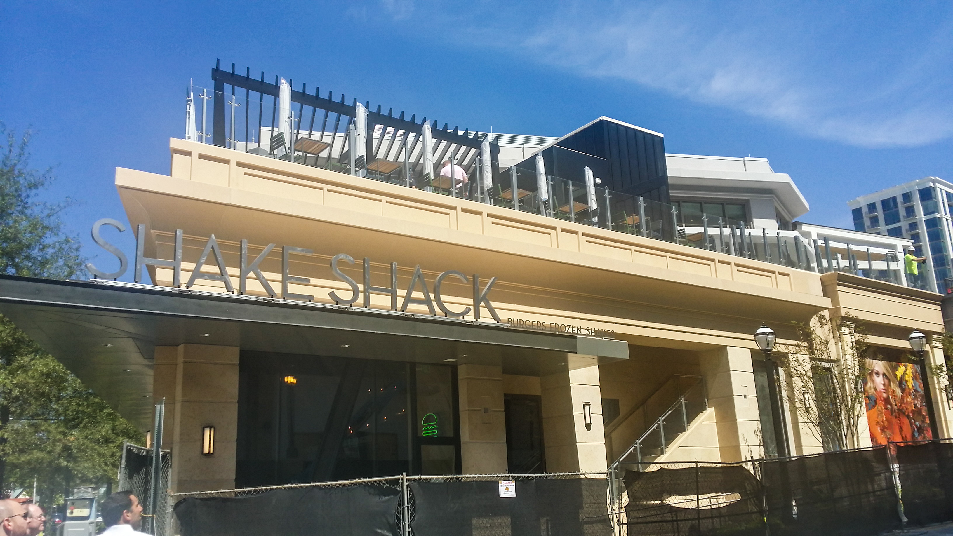Shake Shack - rooftop bar atlanta