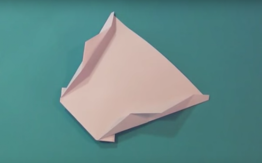 The unsual UFO paper airplane