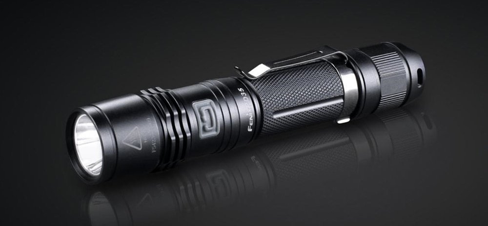 Fenix pd35 tac 1000 - edc flashlight