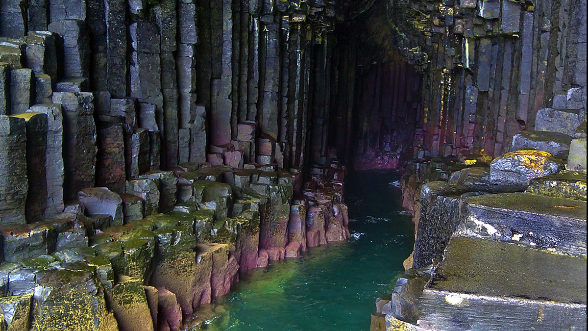 Fingal's Cave Scotland - honeymoon destination
