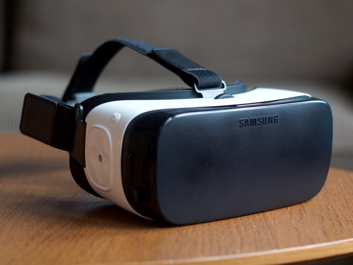 Samsung Gear VR – travel gift
