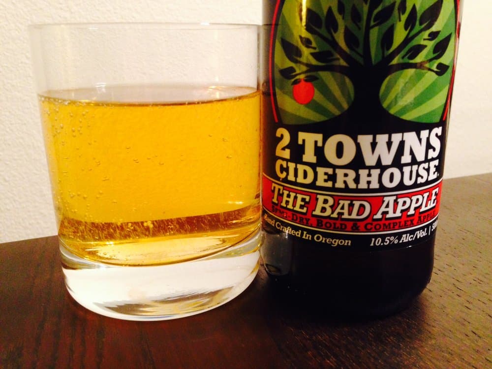 2 Towns' Bad Apple - hard cider