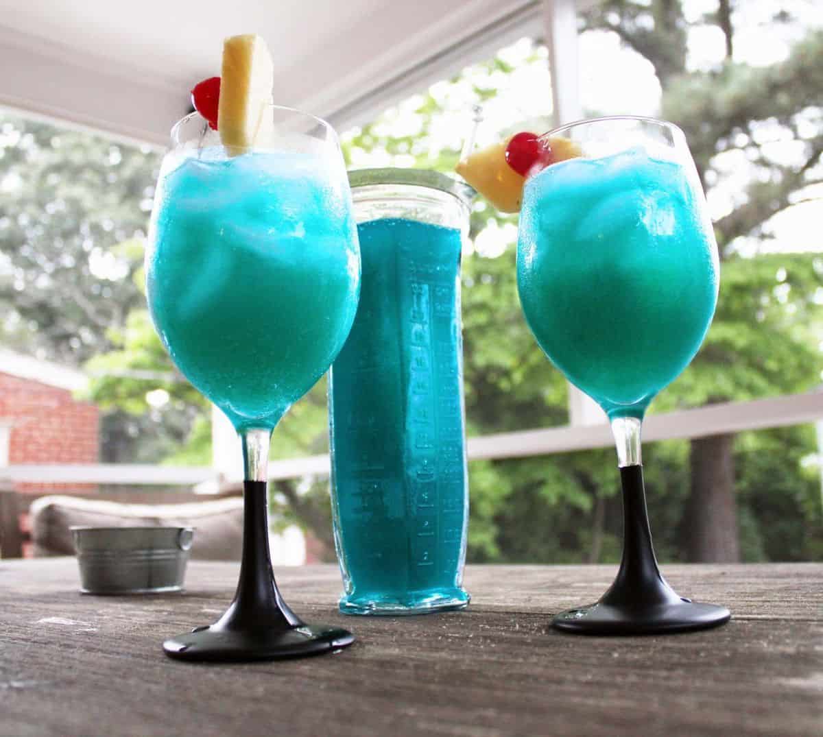 Blue Hawaiian - girly drink