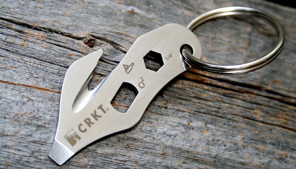 TC4 Outdoor Clip Kit Buckle Keychain Multi tool Ring EDC Gear Camp Key Pocket 