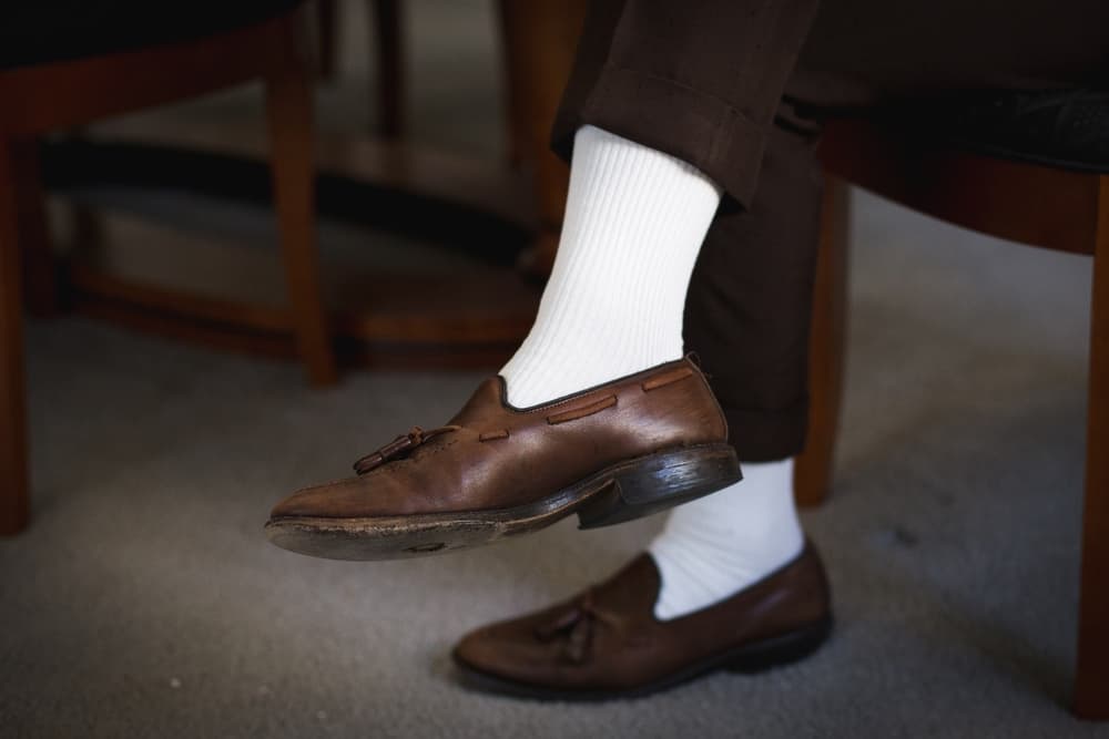 The Wrong Socks - fashion mistake