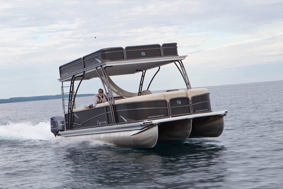Personal Cruise: 12 Pontoon Boats Perfect for Water Play