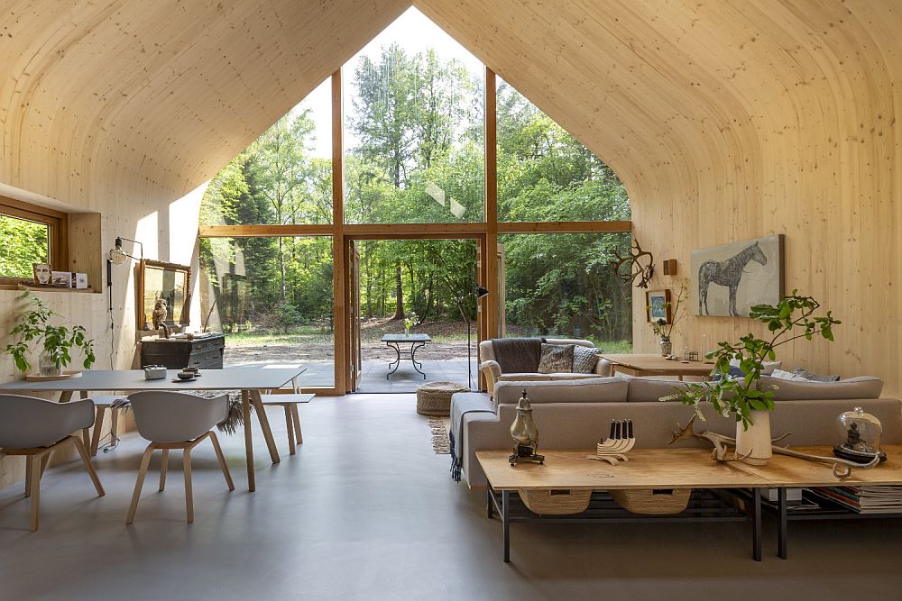 Woon Pioniers - prefab cabin living area