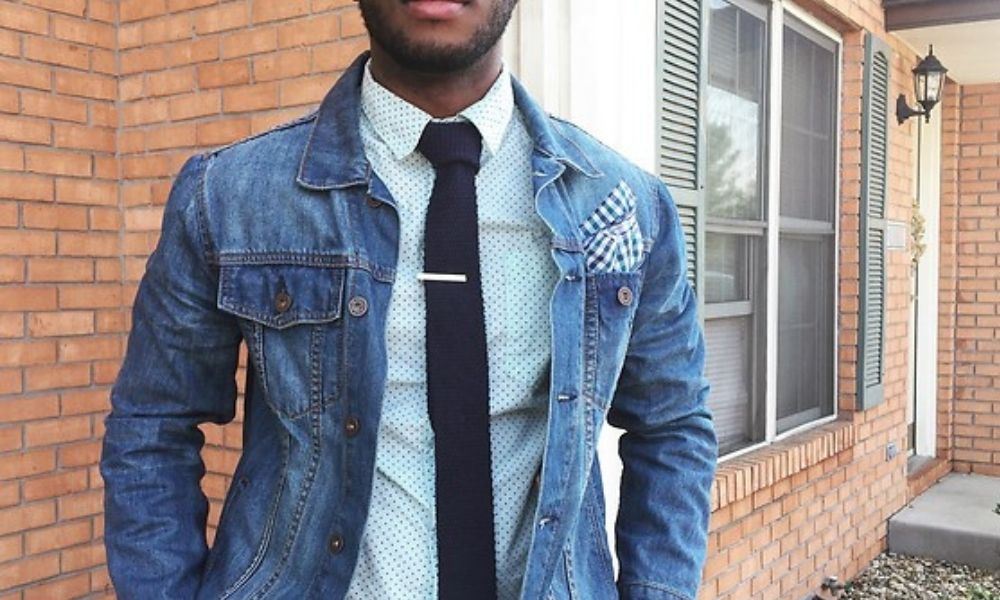 How to wear tie with denim jacket