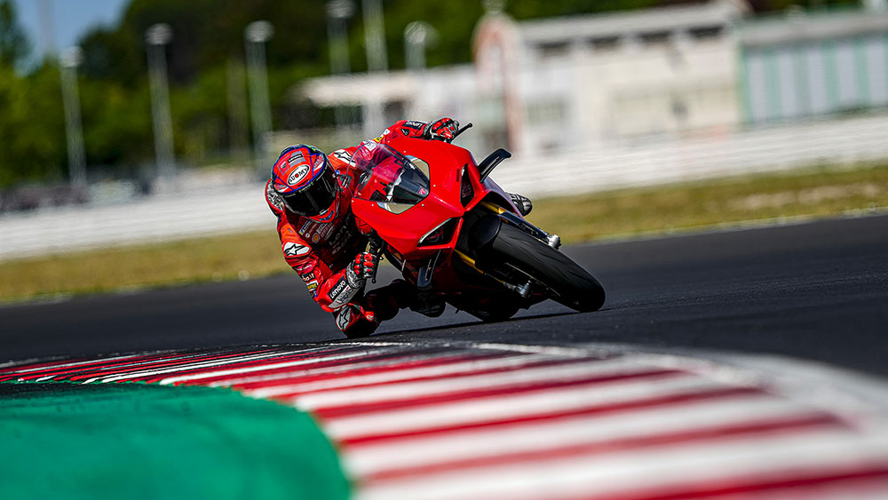 Sport Bike – Ducati V4S