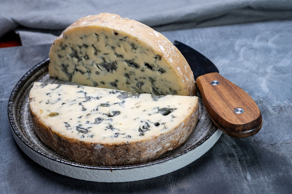 Fourme d’Ambert Cheese – Washed Rind Cheese