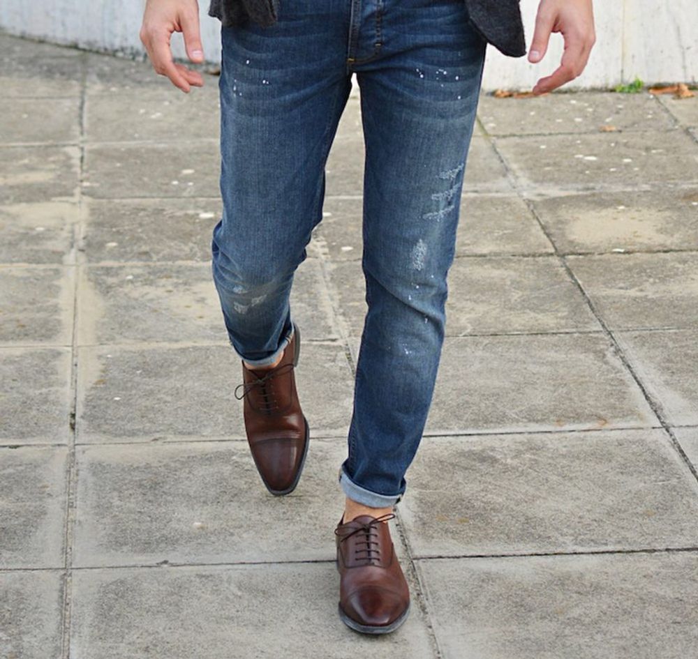 Forhåbentlig Rejse Maryanne Jones How to Wear Dress Shoes With Jeans the Right Way